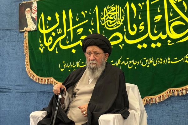 امام جمعه گرگان: بستن تنگه هرمز بحرانهای شدیدی برای آمریکا ایجاد میکند