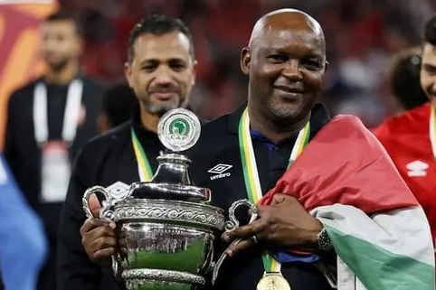 موسیمانه، سرمربی جدید آبیها: از دو ستاره بالای نشان استقلال مشخص است چه باشگاه بزرگی است