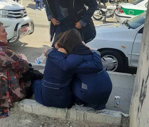 Iranian Teachers Call For Protest Against School Chemical Attacks