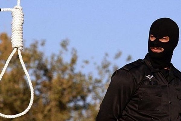 Iranian Teachers Associations Condemn Ongoing Execution Spree