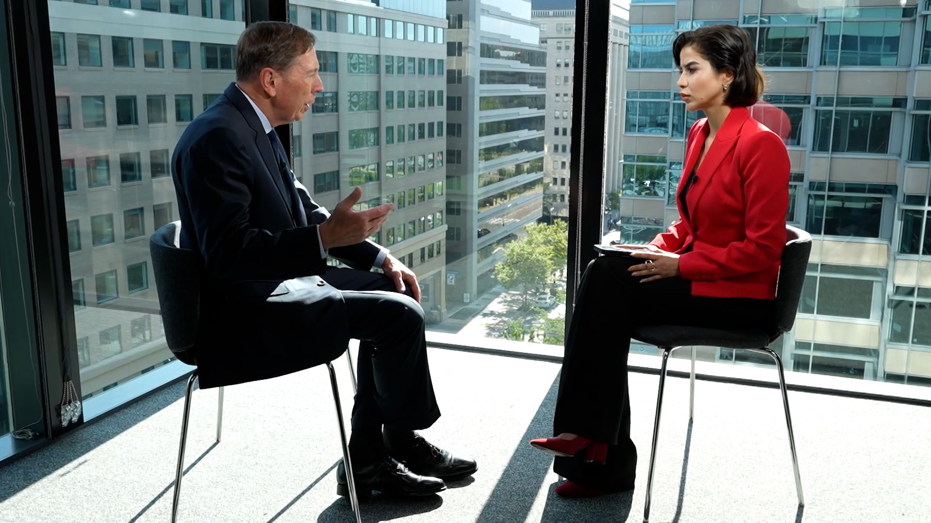 War would damage Iran and Israel 'very very substantially': Gen. Petraeus