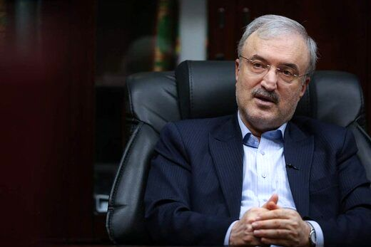 وزیر بهداشت: طبق قولمان در خرداد ماه، واکسن ایرانی را روی میز میگذاریم