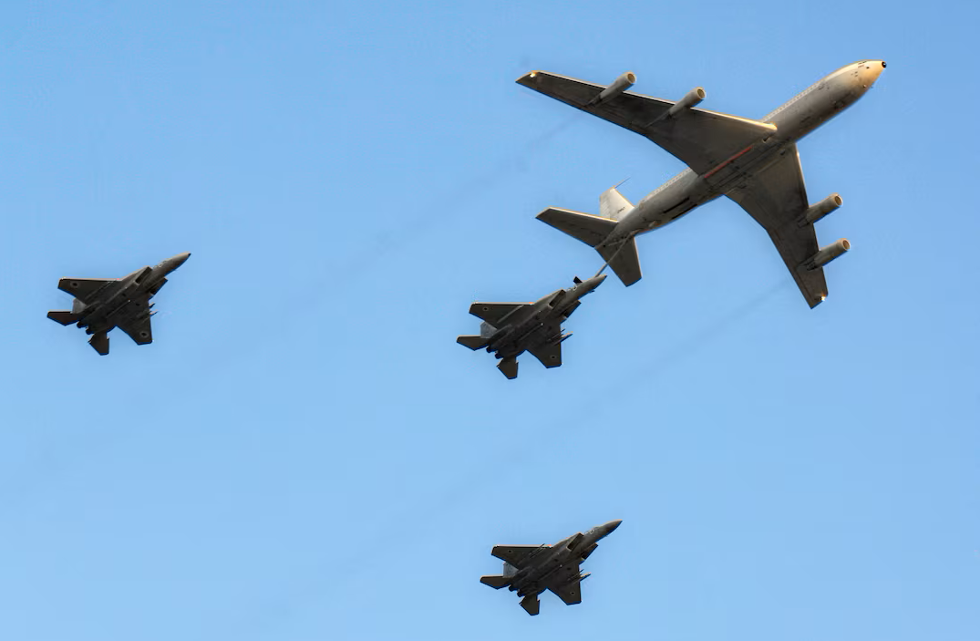 نشریه فوربز: ایران در محاصره نیروهای هوایی پیشرفته کشورهای منطقه است