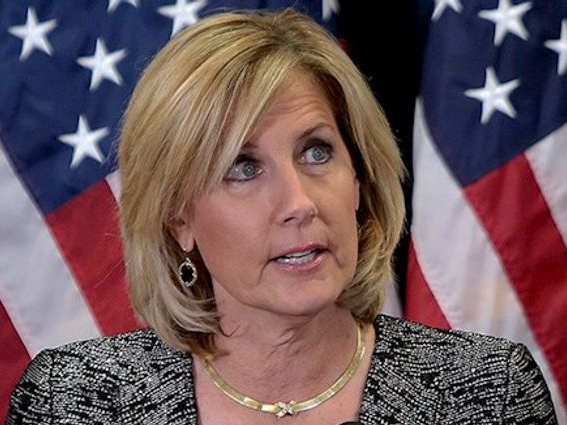 کلودیا تنی، عضو مجلس نمایندگان آمریکا: بالاخره دنیا شنیدن صدای زنان ایران را شروع کرد