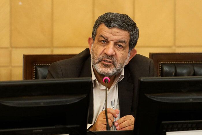 نماینده مجلس درباره مشکلات اقتصادی: تا موش در انبار هست انرژی برای تغییر وضع به هدر می‌رود