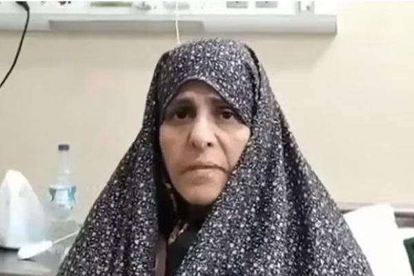 فعالان حقوق بشر: فاطمه سپهری در زندان مشهد با مشکلات جدی جسمی روبهرو است