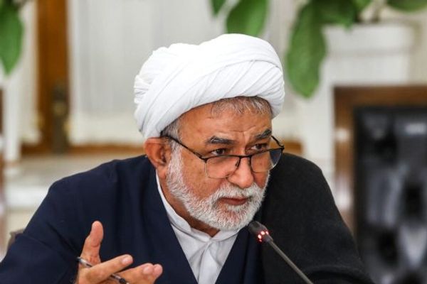 رییس کمیسیون انرژی مجلس: صرفهجویی برق، آب و بنزین باید در اولویت باشد