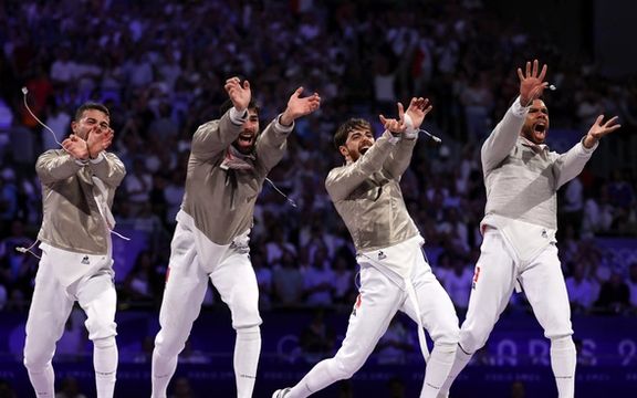 اختصاصی ایران اینترنشنال؛ تحسین شمشیربازان فرانسوی از تیم اسلحه سابر ایران در المپیک