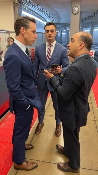Senator Josh Hawley (R-MO) (left) and Iran International’s correspondent Arash Alaei on July 11, 2023