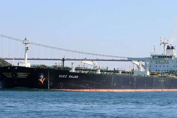 US Won’t Touch Seized Iranian Oil Amid Companies’ Fear Of Reprisals