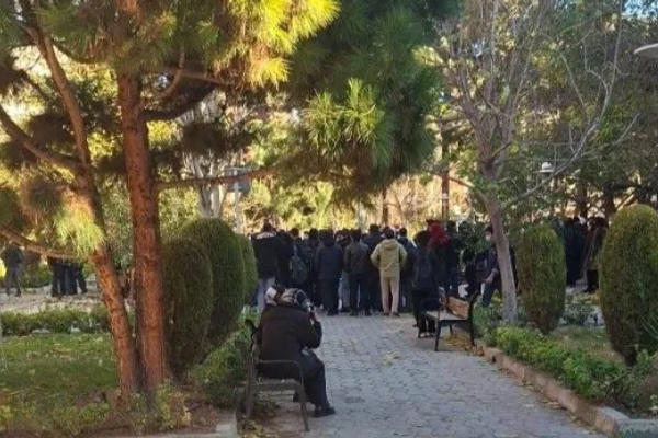 فراخوان تجمع دانشگاه فردوسی مشهد: دانشجو تماشاگر نخواهد بود