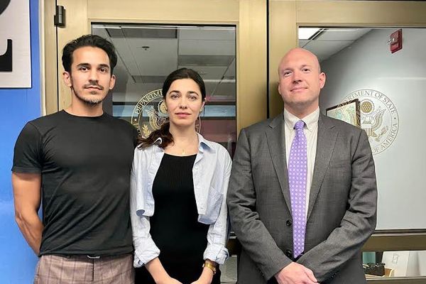 US Envoy Meets Family Of Prisoner Sentenced To Death In Iran