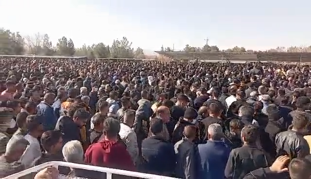 یک فعال کارگری: حکومت با دادن وعده بهبود معیشت می‌خواهد مانع گسترش اعتراضات شود