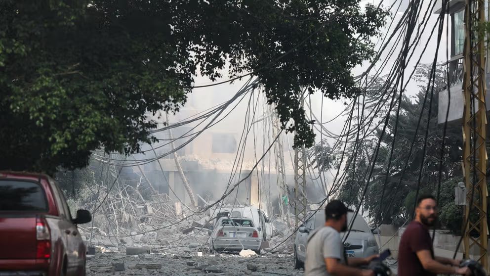 ویرانی‌های به جا مانده در پی حمله اسرائیل به جنوب بیروت، هفتم مهر