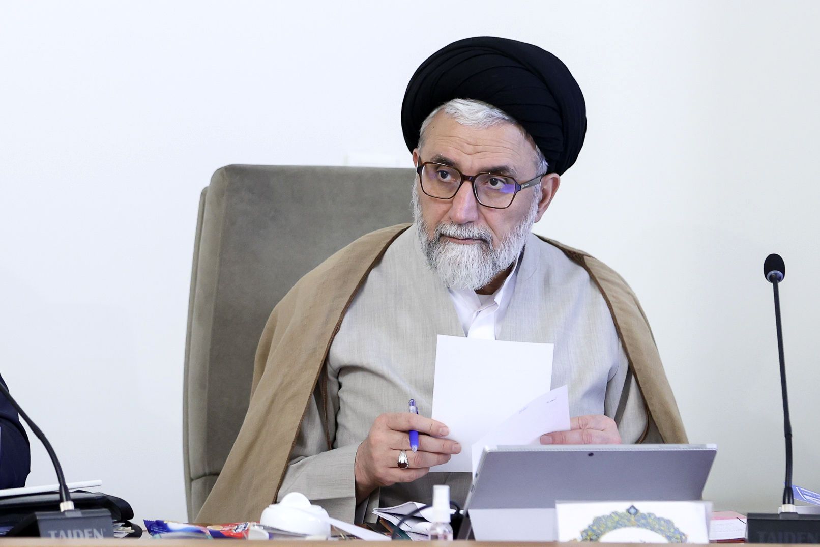 خطیب، وزیر اطلاعات: دشمن تلاش می‌کند خامنه‌ای را هدف قرار دهد