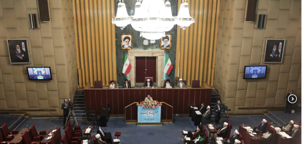 انتشار ویدیوی پنهان مانده جنتی که از ضرورت کنترل ولی فقیه می‌گوید