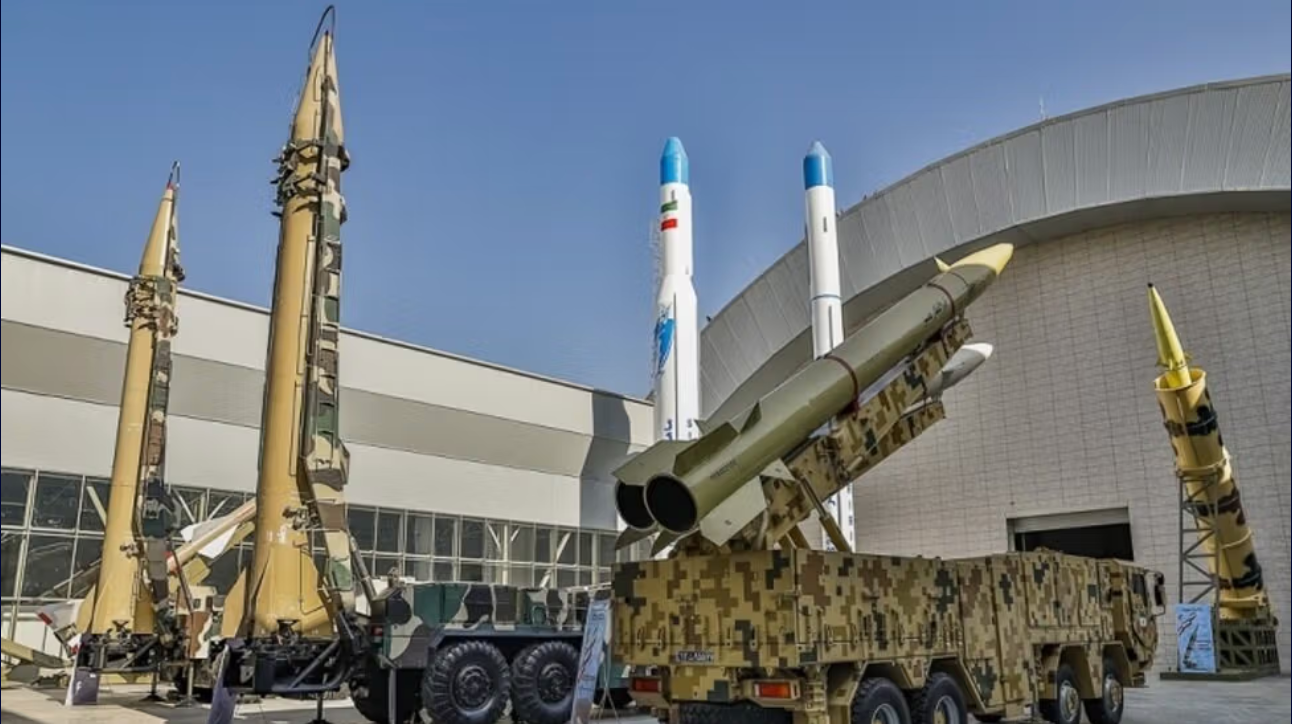 فوكس نيوز: عدد الصواريخ الإيرانية تراجع من 3 آلاف إلى ما بين ألف و1500 صاروخ