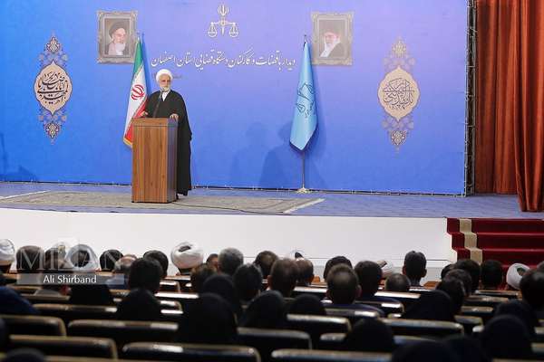Iran’s Judiciary Threatens Women Who Unveil In Public
