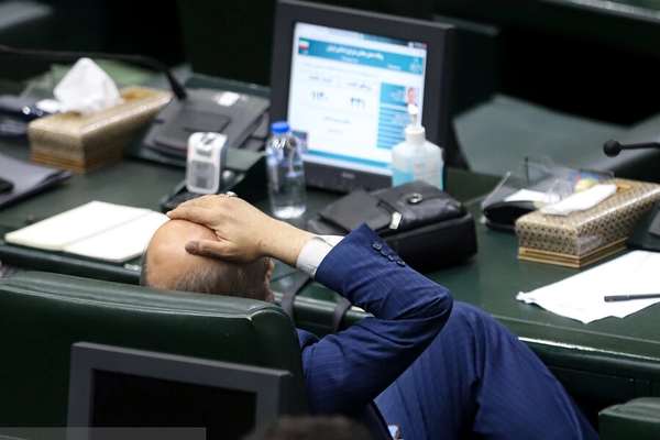 Domestic issues dog Tehran as it negotiates with Washington