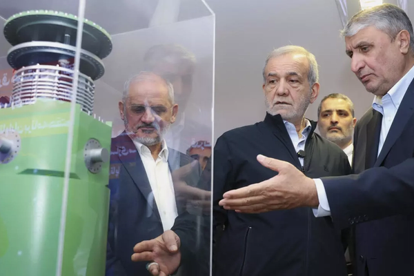 "مسارات التهديد".. كيف يشكل النظام الإيراني خطرا على أوروبا؟