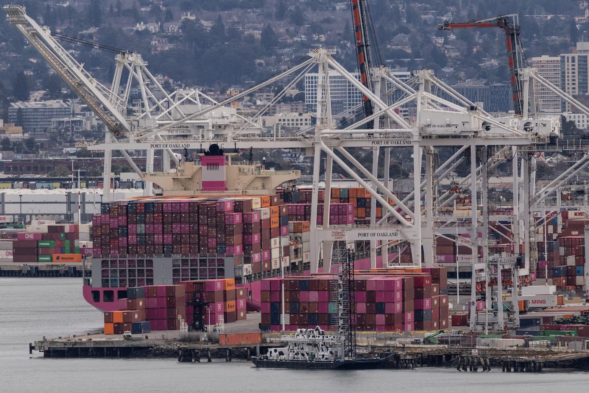 طرح نمایندگان دموکرات سنا برای لغو تعرفه‌های ترامپ شکست خورد