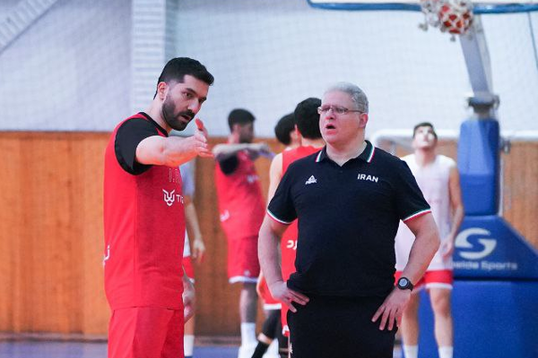 پیامد کشتار مردم ایران؛ تیم ملی بسکتبال ایران بدون دو لژیونر انصرافی، به اردن باخت