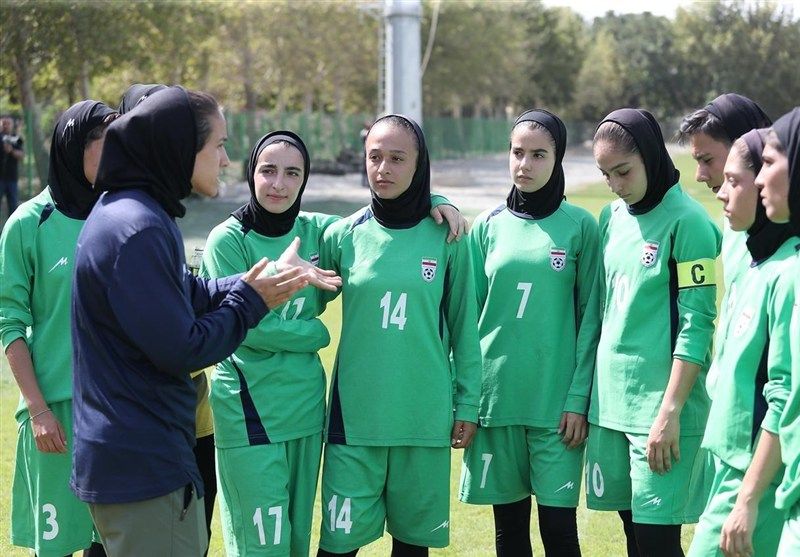 جریمه بازیکن تیم ملی زنان ایران به دلیل آسیب زدن به رختکن پس از شکست ۱۱ بر صفر