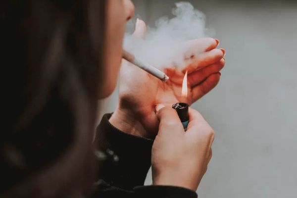 دبیرکل جمعیت مبارزه با دخانیات: افزایش مصرف دخانیات در دختران نوجوان، نگرانکننده است