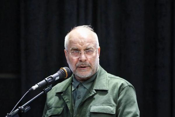 حساب قالیباف در ایکس: زیرساختهای ما را بزنند، زیرساختهای سراسر منطقه را منهدم میکنیم