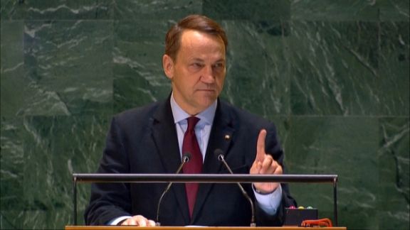 وزير خارجية بولندا يطالب النظام الإيراني بوقف الأعمال المزعزعة للاستقرار فورًا