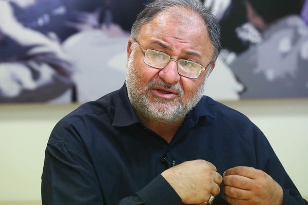 أكاديمي مؤيد لنظام طهران: إيران يجب أن تنسحب بالكامل من معاهدة حظر الانتشار النووي