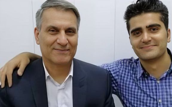 وضعیت منوچهر بختیاری، پدر دادخواه در زندان قزوین و پس از اعتصاب غذا، وخیم گزارش شده است
