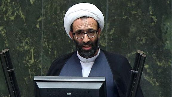 نماینده مجلس: از خارج برای حسن روحانی میوه مرغوب میآورند