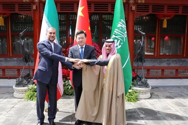 Iranian Officials, Propagandists Say Saudi Deal Shows US Decline