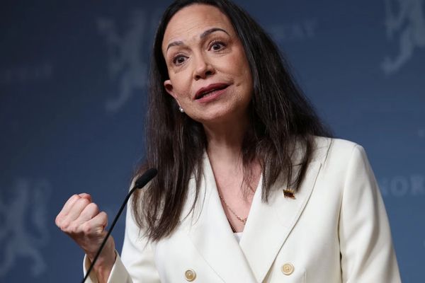 صاحبة جائزة نوبل للسلام: اعتقال نرجس محمدي دليل خوف النظام الإيراني