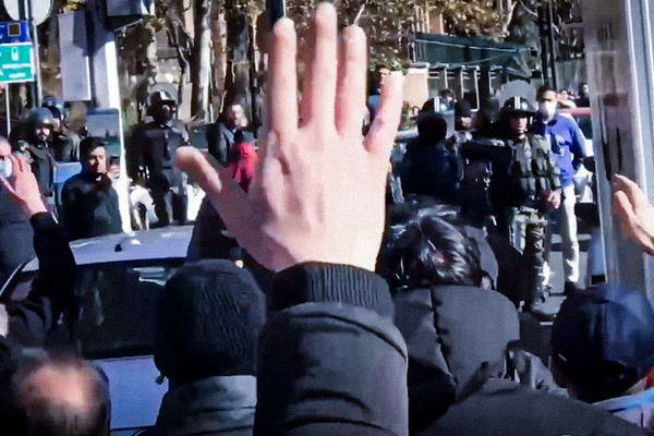 From markets to streets: Iran protests spread nationwide on day two