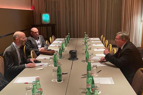 Debate Continues In Iran Over Russia's Role In Nuclear Talks