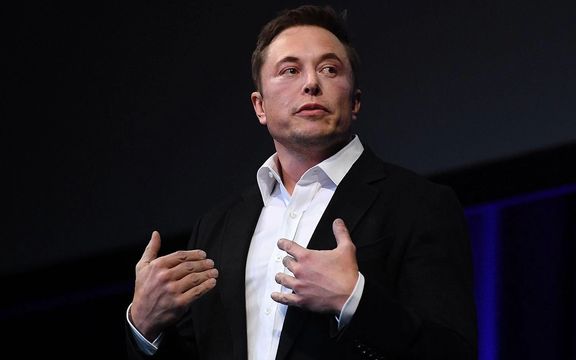 ایلان ماسک پس از نظرسنجی ۹۰۰ هزار سهم خود در شرکت تسلا را فروخت