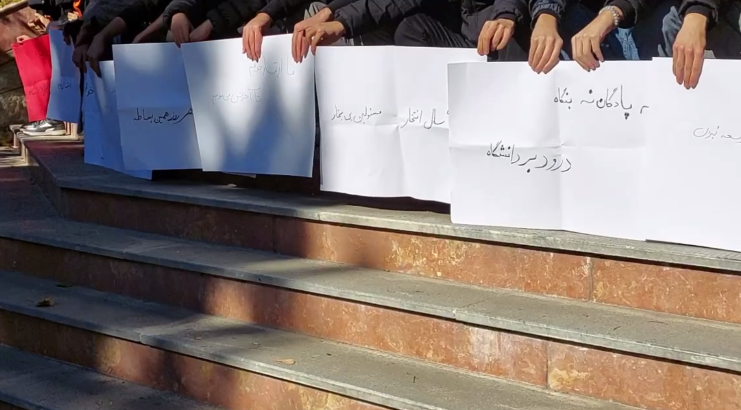 وزارت خارجه آمریکا درباره اعتراضات دانشجویان: آینده ایران از آن جوانان است