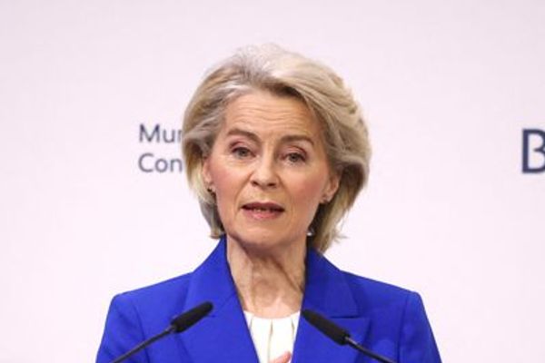 رییس کمیسیون اروپا: مردم ایران شایسته آزادی و حق تعیین سرنوشت هستند