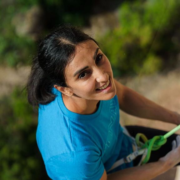 اولین واکنش فدراسیون کوهنوردی: همه هزینههای الناز رکابی را دادیم، از اینکه رفته متاسفیم