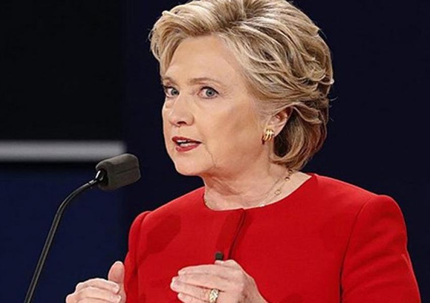 ستاد هیلاری کلینتون به دلیل پنهان‌کاری در تامین مالی پروژه تخریب ترامپ جریمه شد
