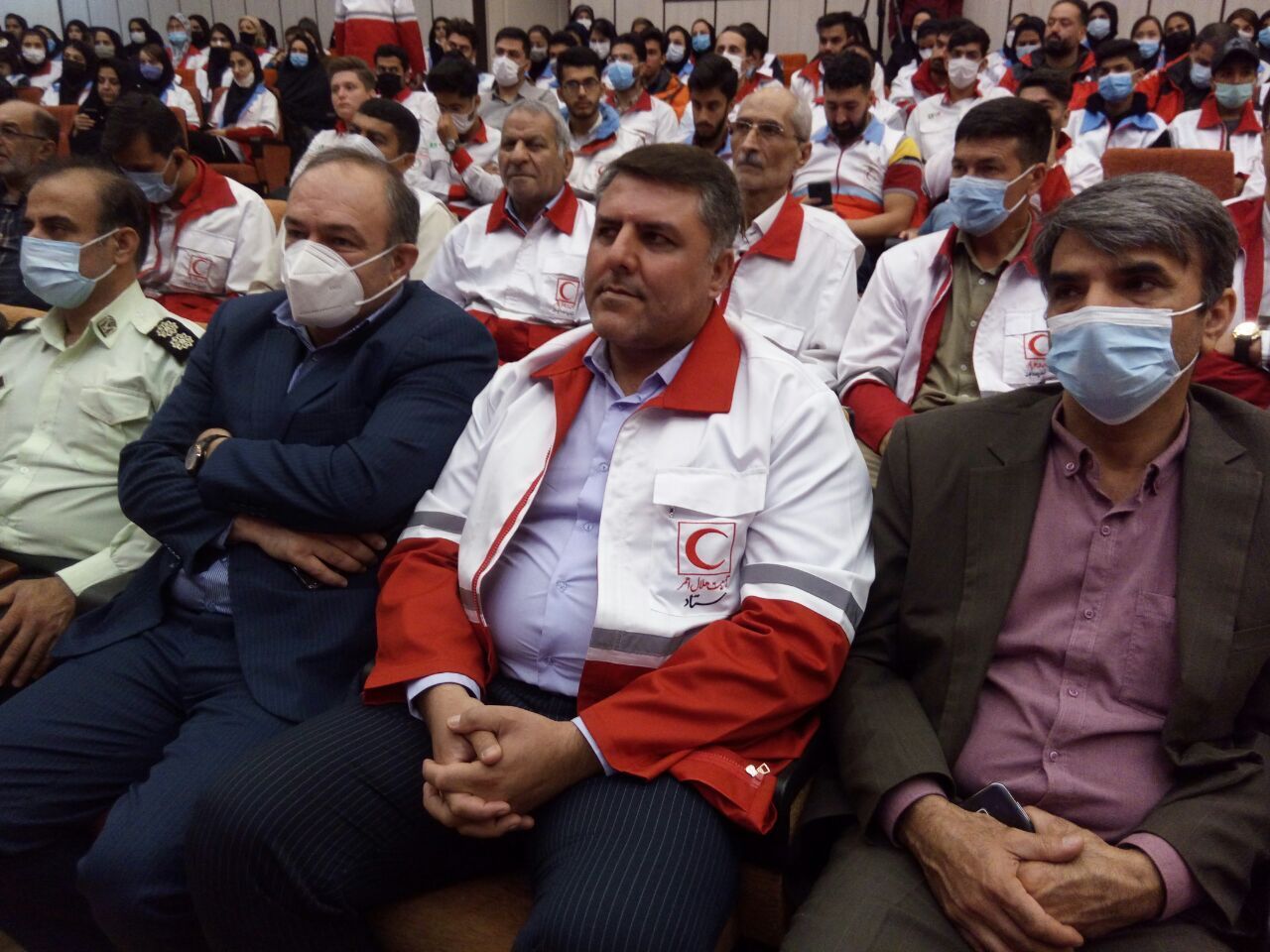 رسانه‌های محلی گلستان: برادر غریب‌آبادی به دلیل «رابطه با یک کارمند زن» برکنار شده بود