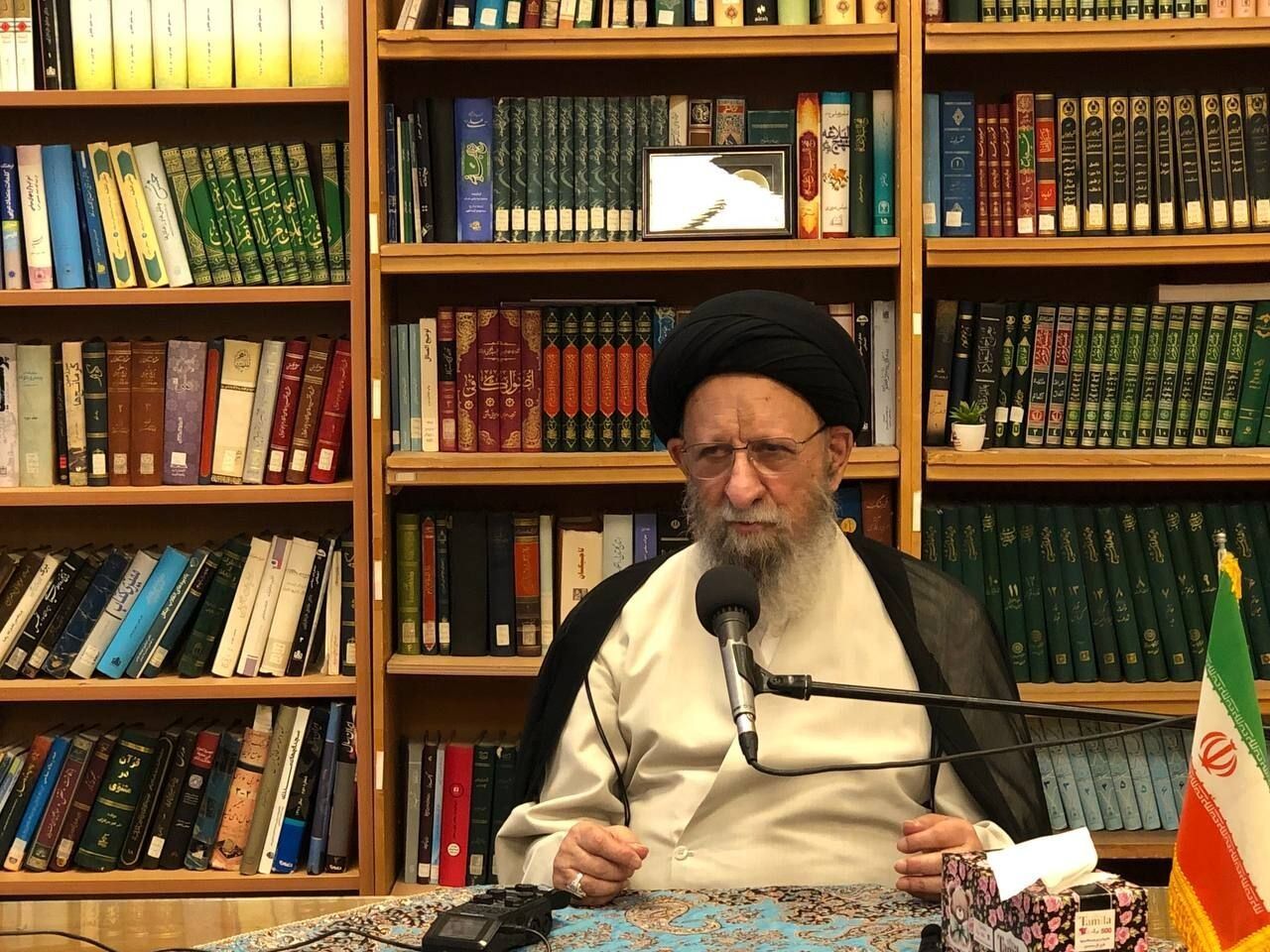نماینده رهبر جمهوری اسلامی در گلستان: دشمن می‌خواهد مشکلات ما را ده برابر جلوه دهد