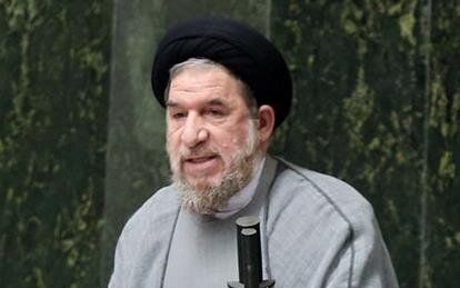 عضو کمیسیون تلفیق بودجه: میخواهیم با حذف ارز ترجیحی به مردم کارت یارانه کالایی بدهیم