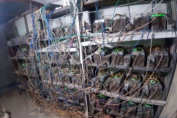 Power outages rekindle controversies over Bitcoin mining in Iran