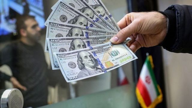 عراق با قطع دسترسی شبه‌نظامیان همسو با جمهوری اسلامی به دلار موافقت کرد