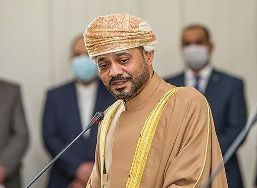 وزیر خارجه عمان در مصاحبه با المانیتور: آمریکا و ایران به توافق تبادل زندانی نزدیک هستند