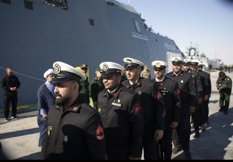 برای اولین بار کشتی‌های جنگی جمهوری اسلامی در سواحل امارات پهلو گرفتند