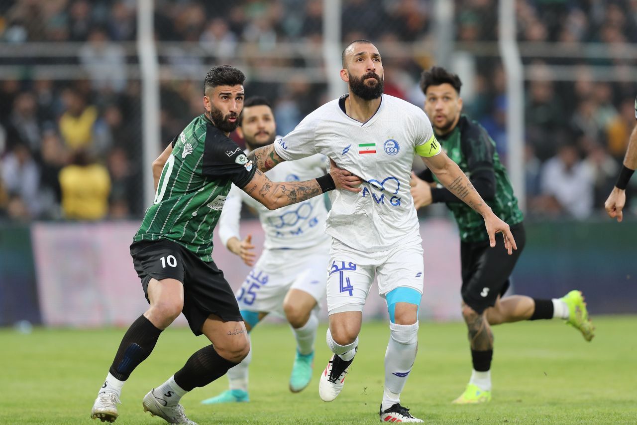 خیبر ۱-۱ استقلال؛ سومین تساوی پی‌درپی استقلال، زیر سایه صحنه‌های مشکوک داوری در خرم‌آباد